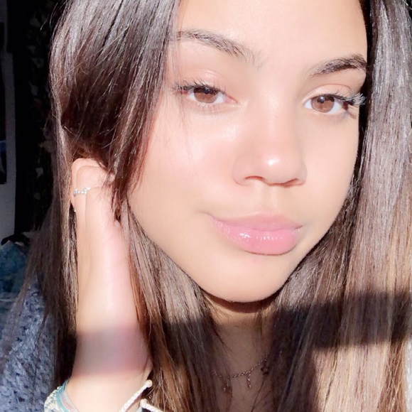 Meet your Posher, Diana - Picture 1 of 1